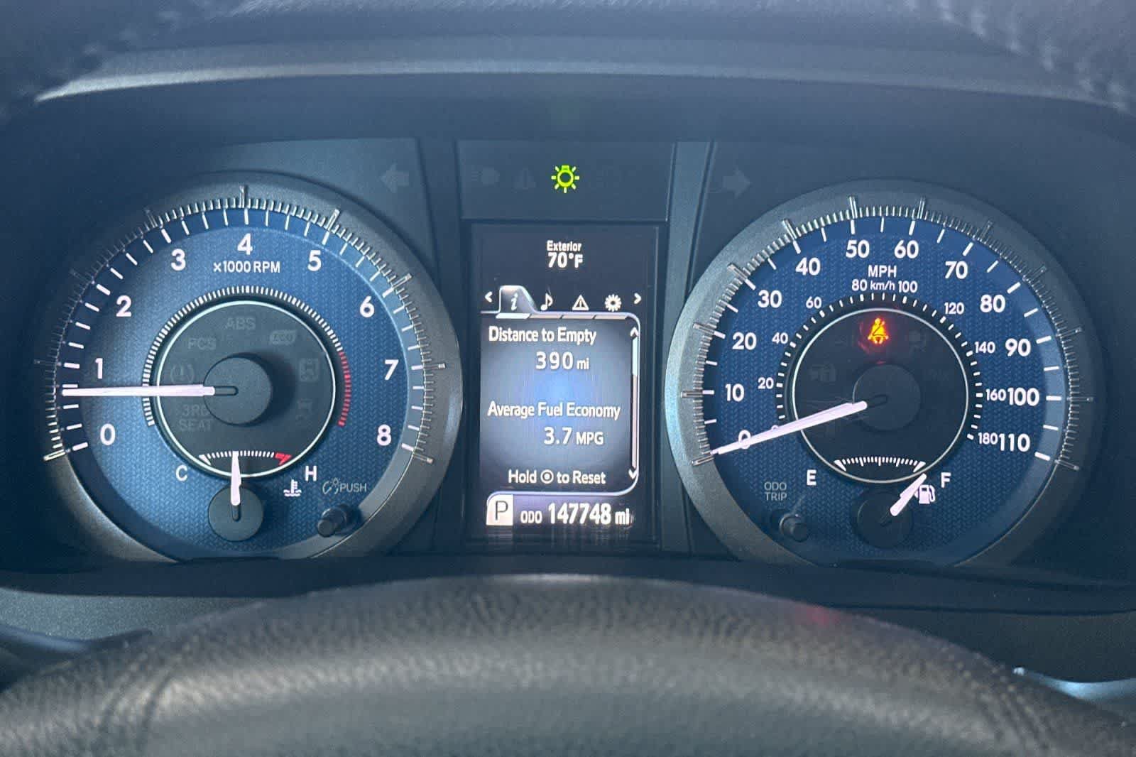 Used 2015 Toyota Sienna XLE FWD image 28
