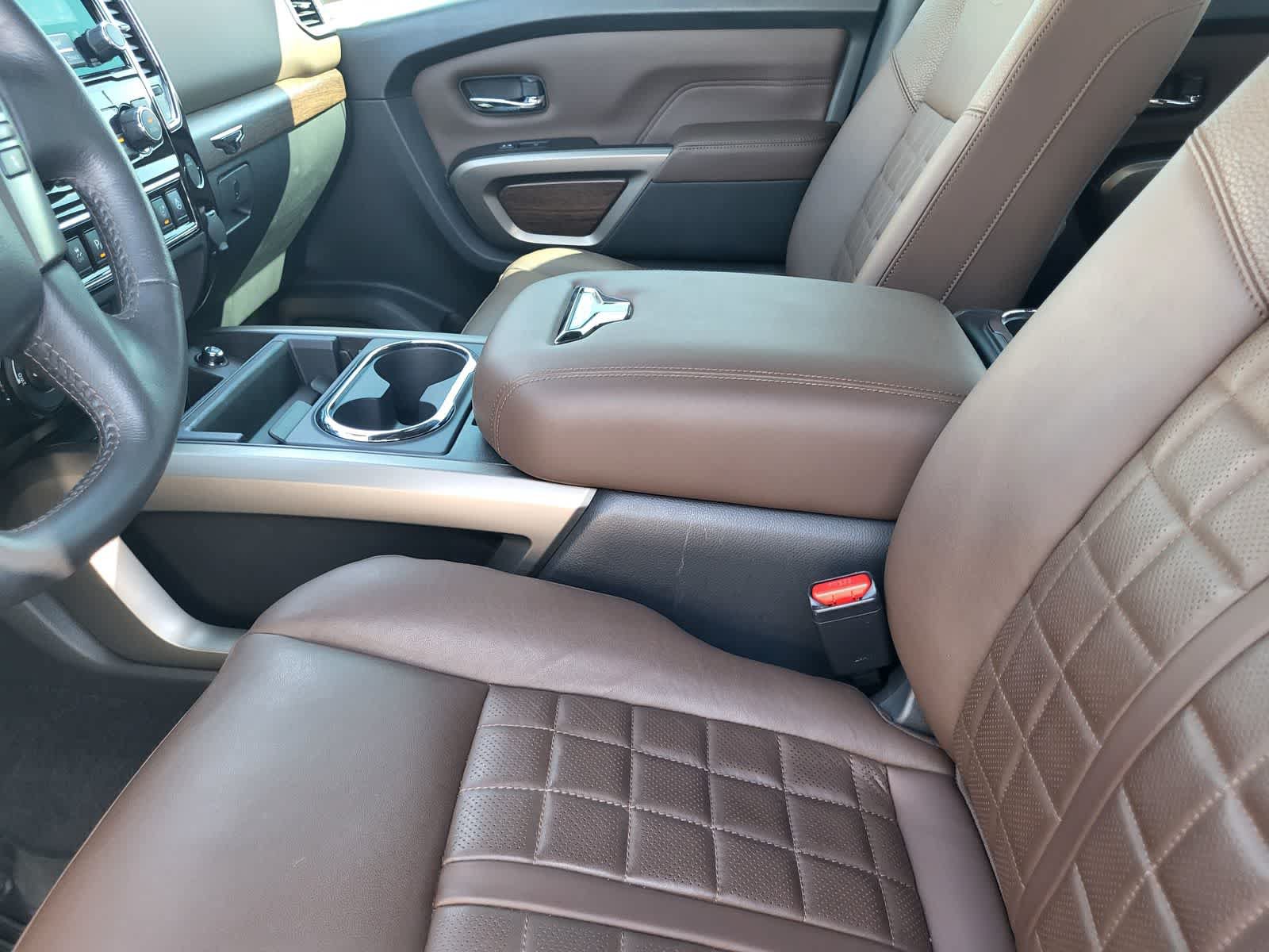Used 2023 Nissan Titan Platinum Reserve w/ Moonroof Package AWD/4WD image 26
