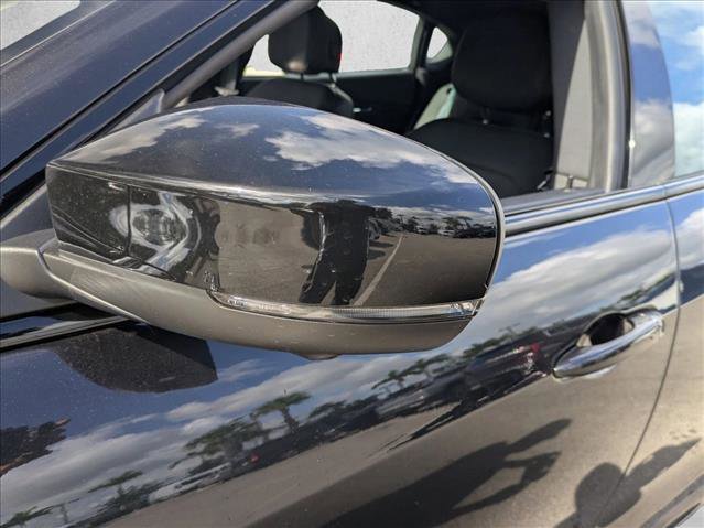 Used 2022 Maserati Quattroporte GT RWD image 9