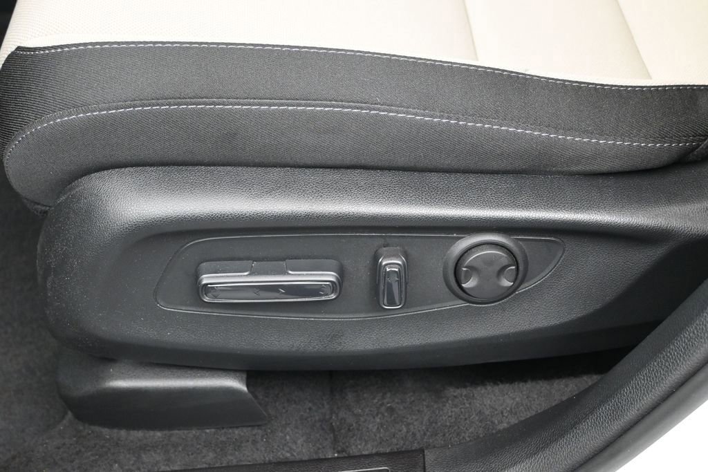 Certified 2024 Honda CR-V EX image 19