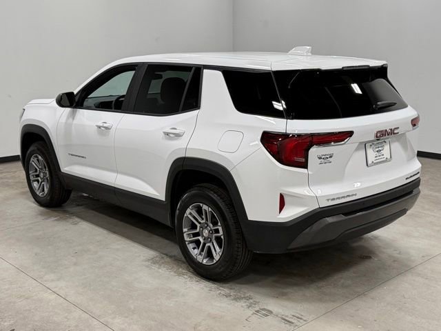 Used 2026 GMC Terrain Elevation FWD image 9