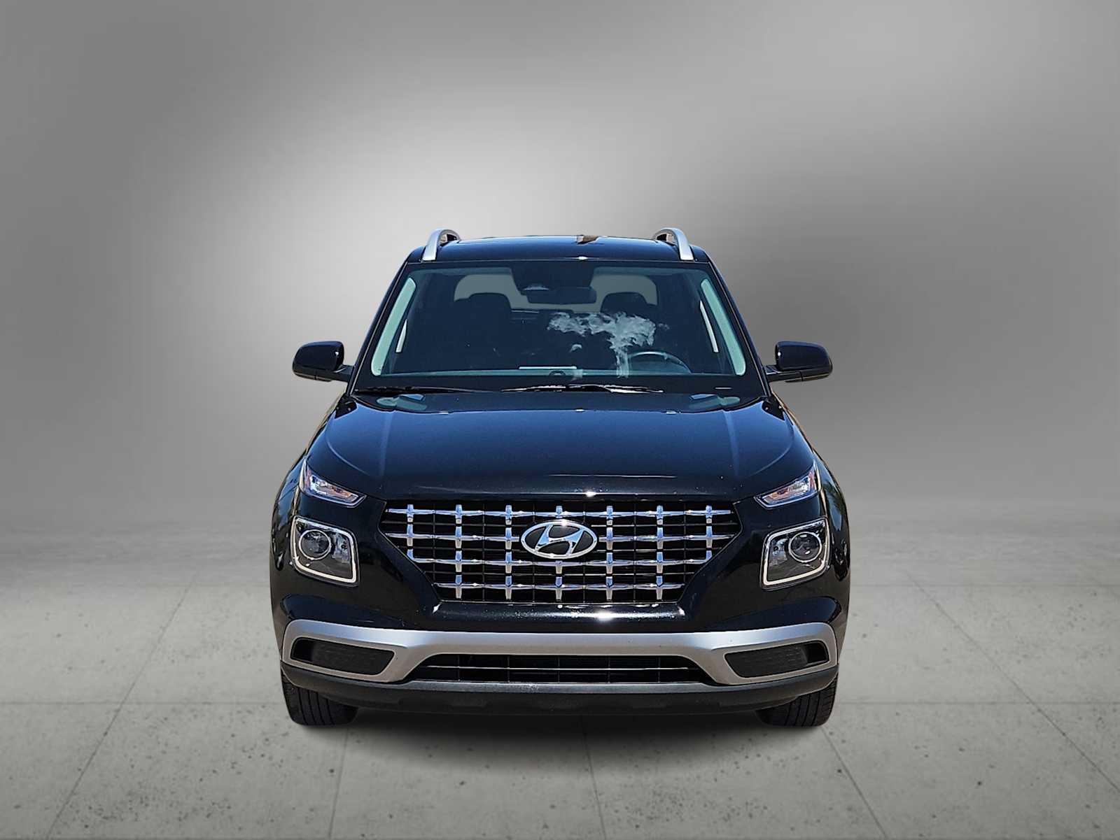 Certified 2024 Hyundai Venue SEL FWD image 3