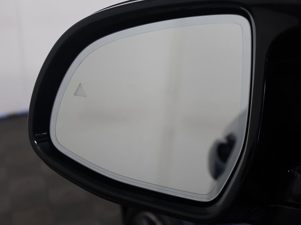 Used 2024 BMW X4 M40i w/ Premium Enhanced Package image 37