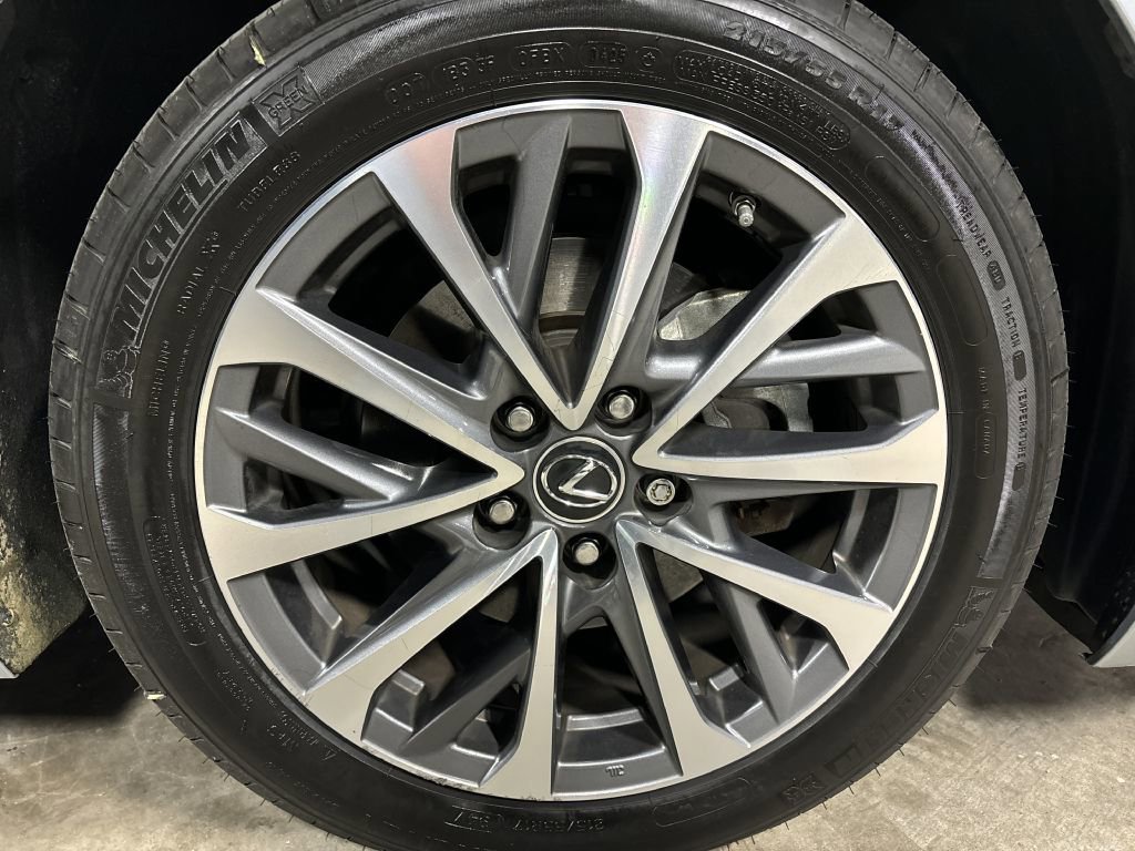 Used 2022 Lexus ES 300h w/ Premium Package FWD image 39