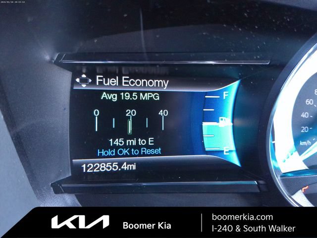 Used 2017 Ford Explorer XLT w/ Equipment Group 202A FWD image 13
