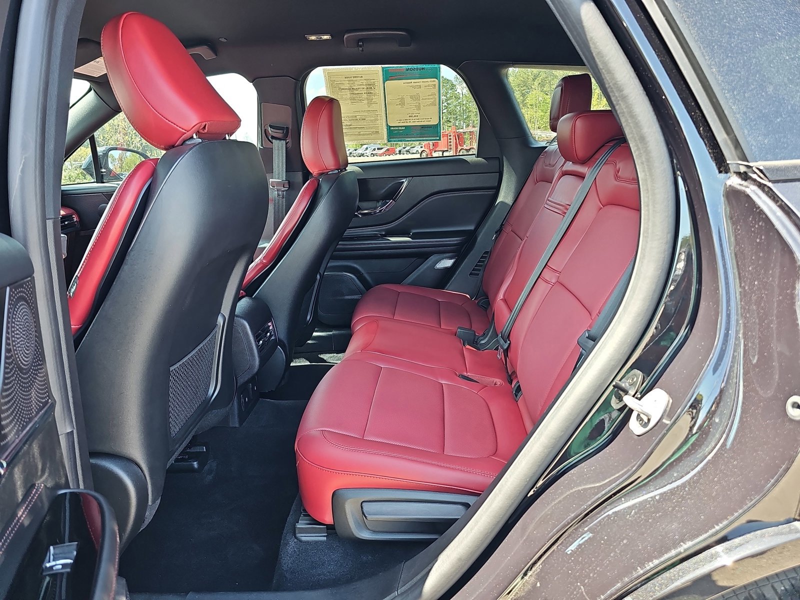 Used 2023 Lincoln Corsair Reserve w/ Jet Appearance Package FWD image 15