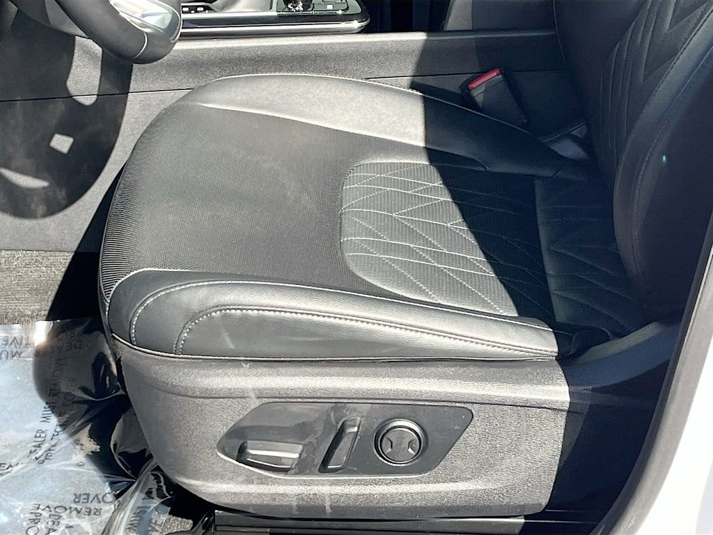 Certified 2023 Kia Sportage X-Pro image 12