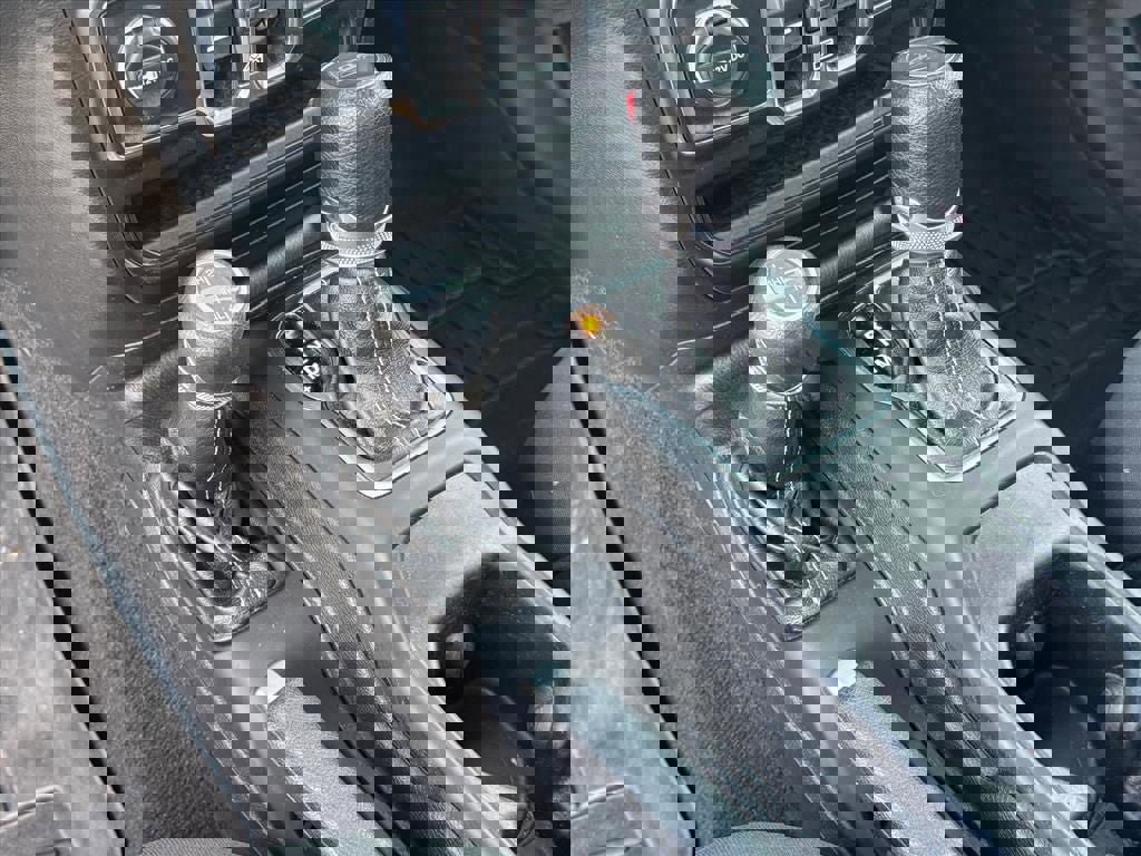 Used 2022 Jeep Gladiator Overland w/ Trailer Tow Package image 23