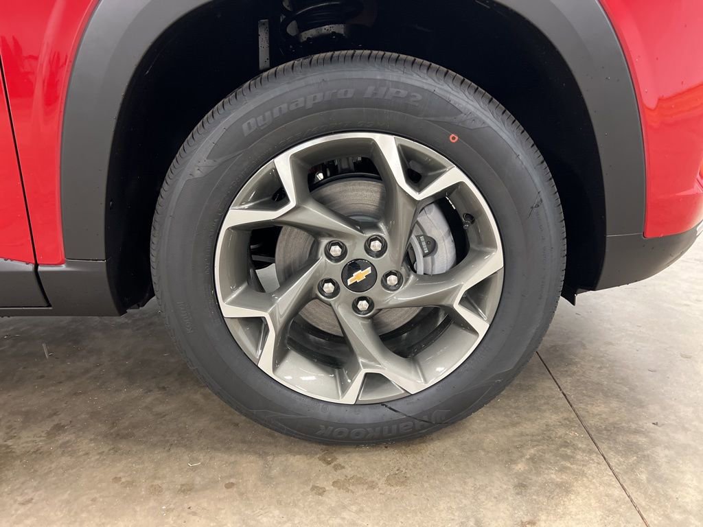 New 2026 Chevrolet Trax LT w/ Driver Confidence Package image 17