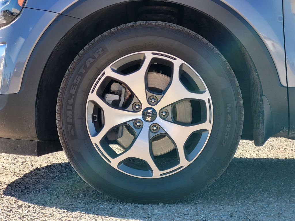 Used 2021 Kia Telluride EX image 10