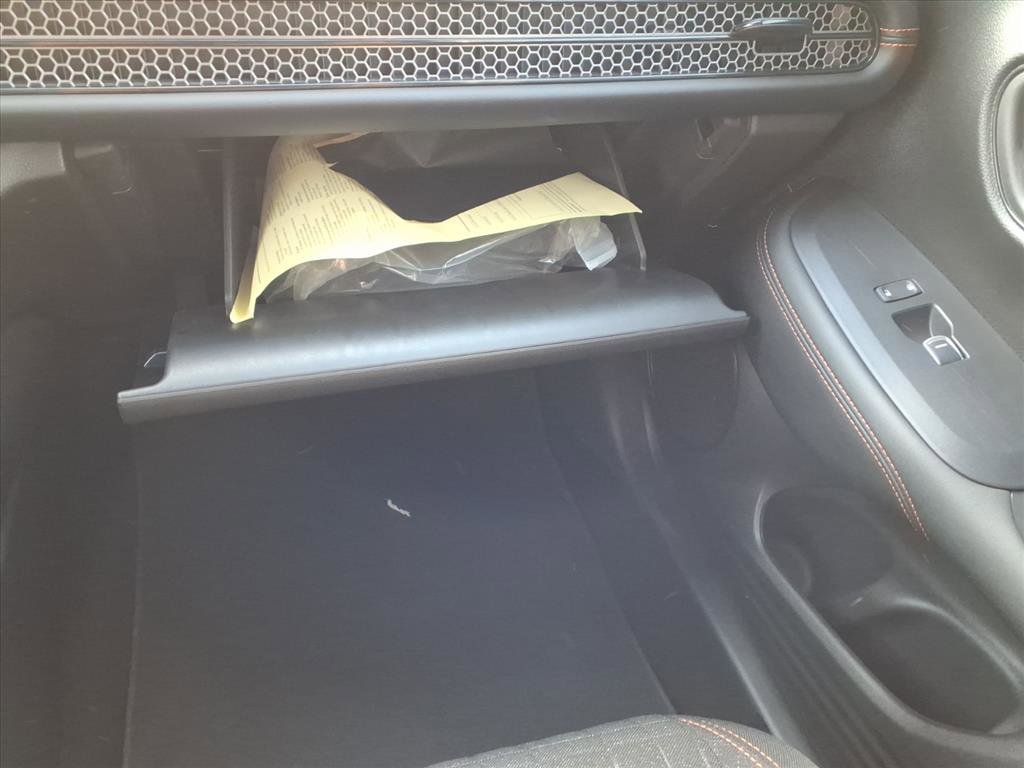 Used 2024 Honda HR-V Sport image 15