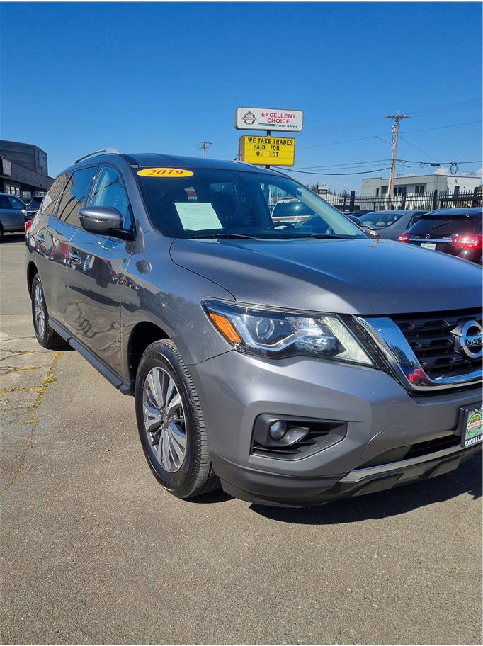 Used 2019 Nissan Pathfinder SV AWD/4WD image 7