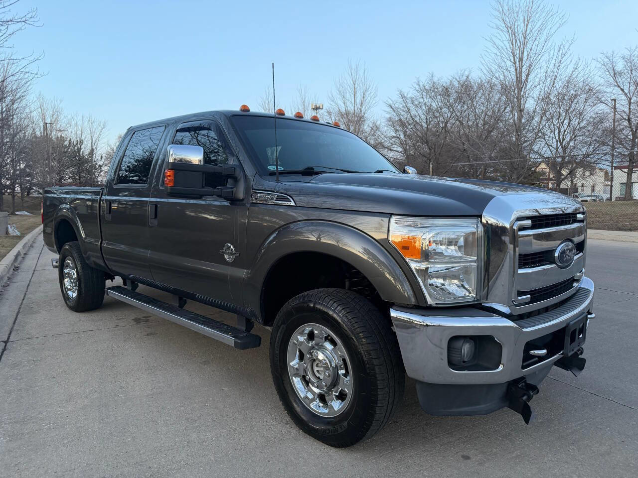 Used 2015 Ford F250 XLT w/ XLT Premium Package image 3