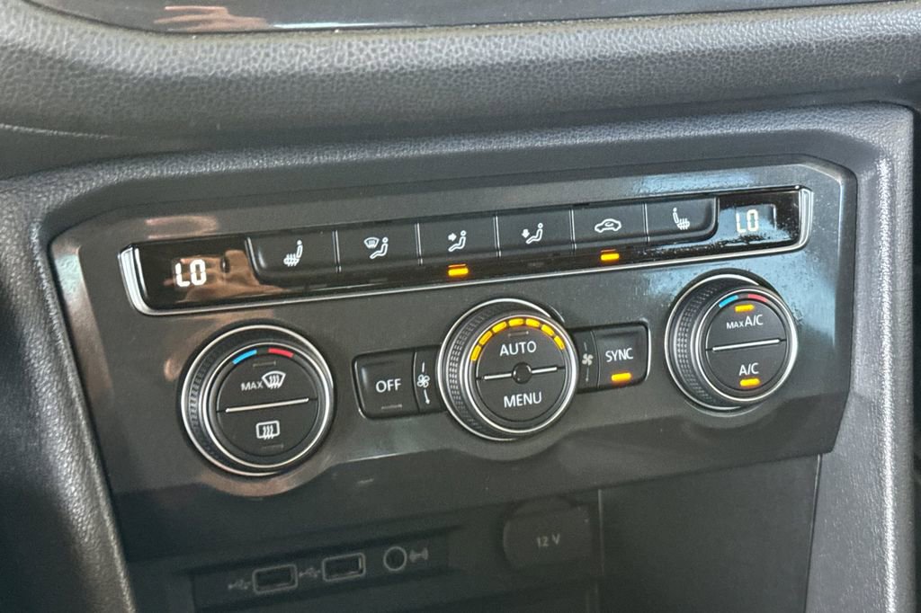 Used 2019 Volkswagen Tiguan SEL R-Line image 19