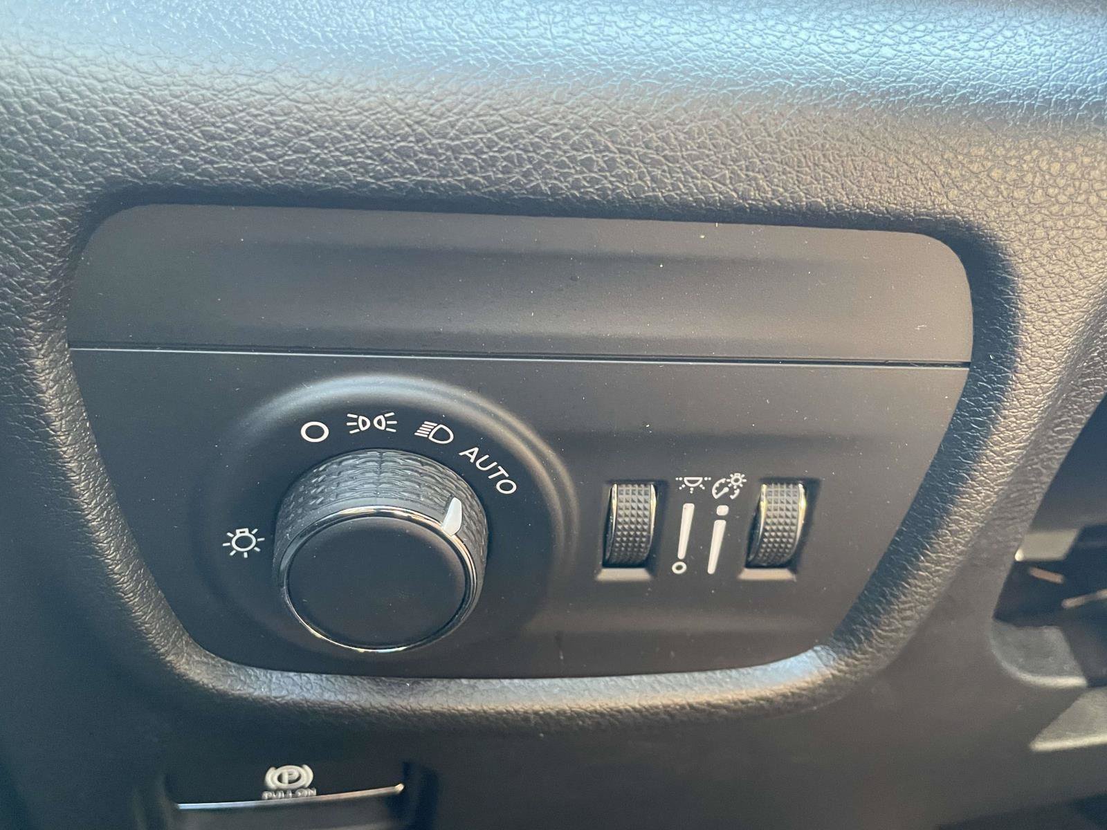 Certified 2023 Jeep Grand Cherokee Altitude AWD/4WD image 27