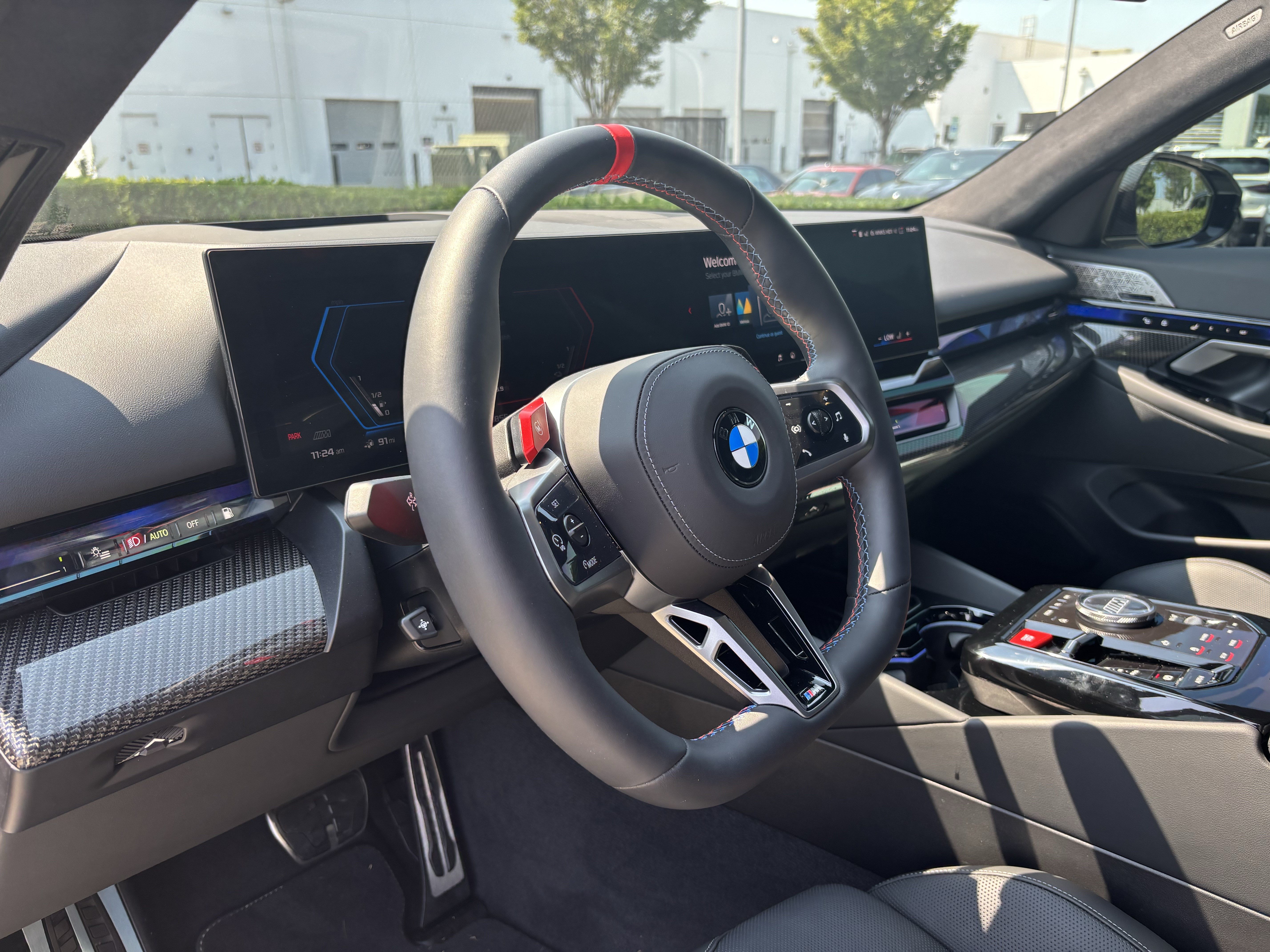Used 2026 BMW M5 AWD/4WD image 16