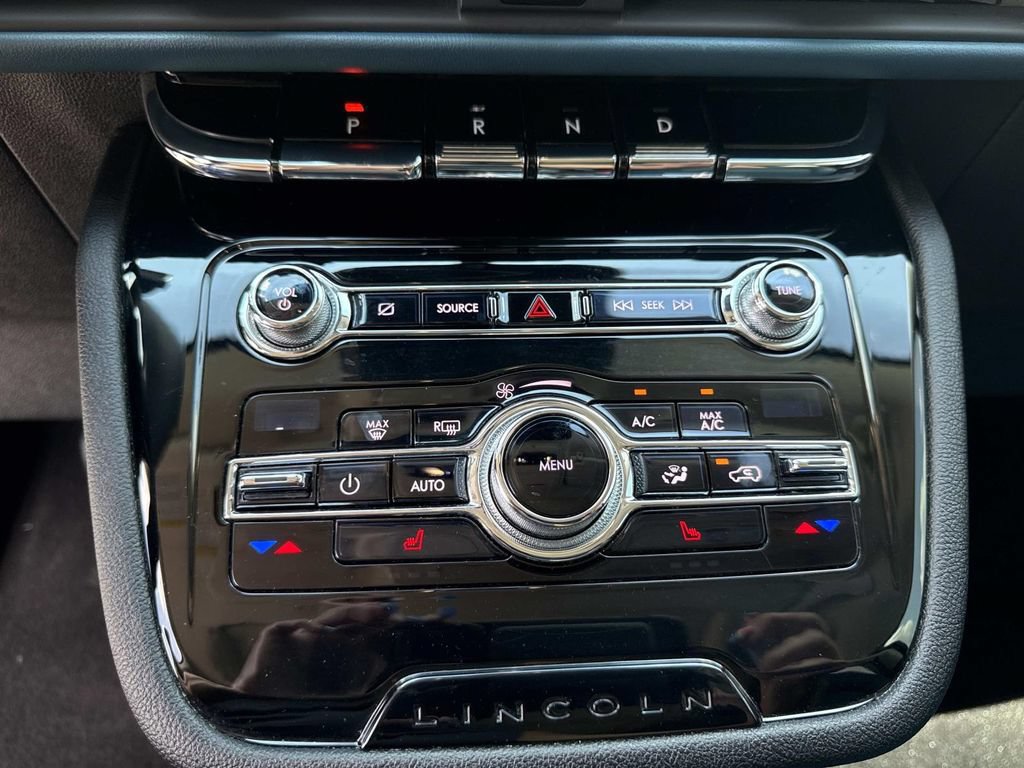 Certified 2020 Lincoln Corsair Reserve w/ Beyond Blue Interior Package FWD image 29
