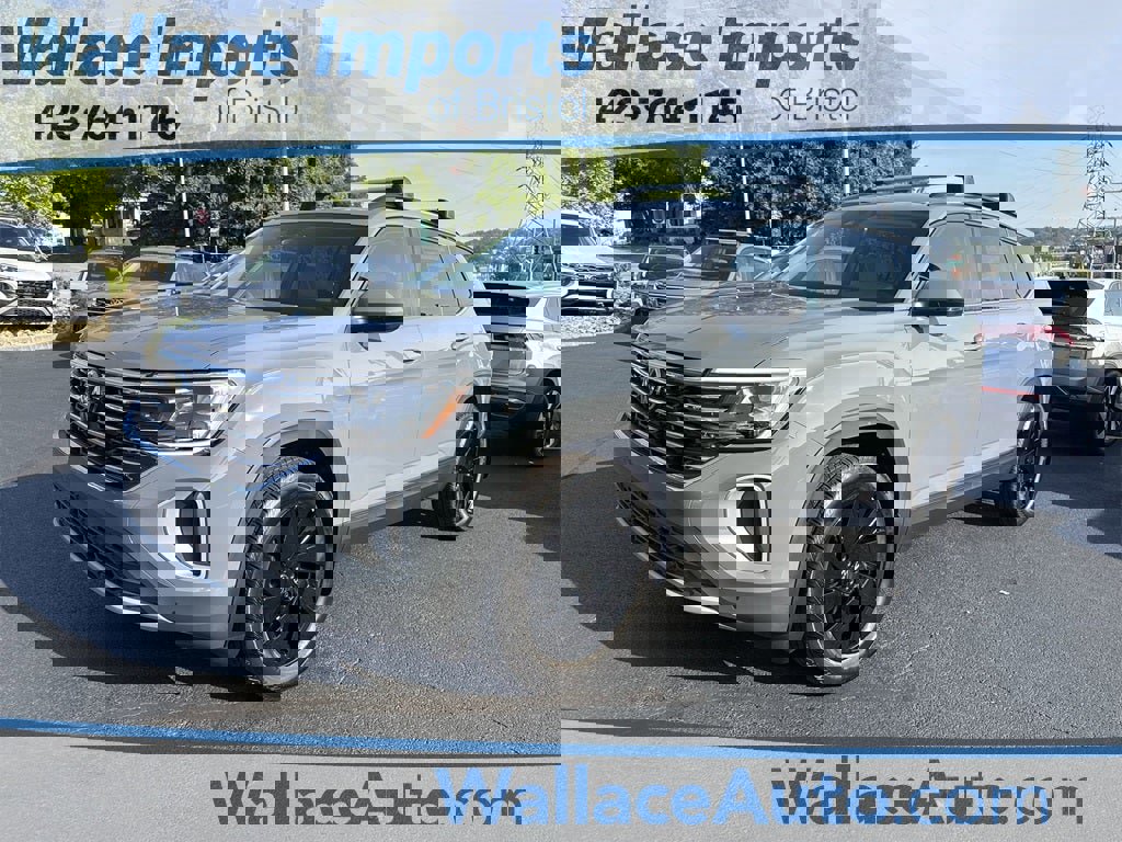New 2026 Volkswagen Atlas SE image 1
