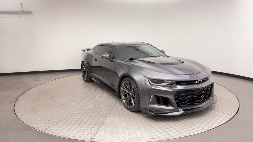 Used 2018 Chevrolet Camaro ZL1 image 8