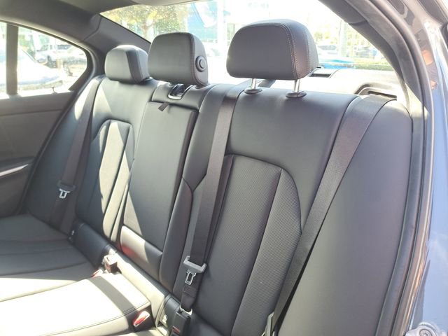 Used 2022 BMW 330i Sedan w/ Driving Assistance Package image 12