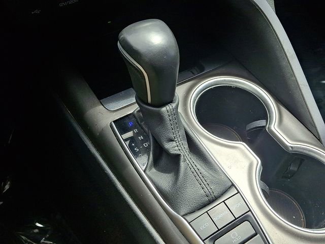 Used 2023 Toyota Camry XLE w/ Cold Weather Package FWD image 16