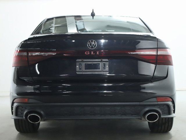 Certified 2025 Volkswagen Jetta GLI Autobahn image 42