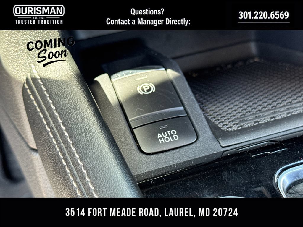 Used 2024 Nissan Kicks SV FWD image 25