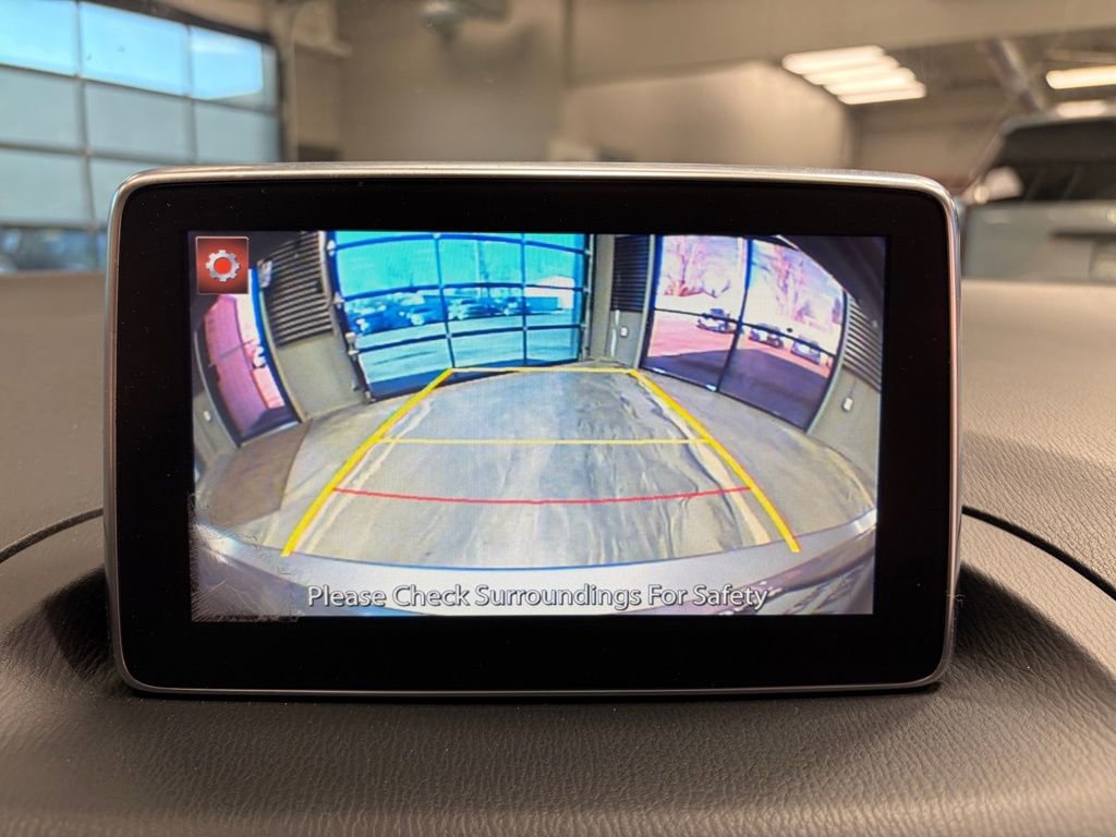 Used 2016 MAZDA MAZDA3 i Sport w/ Preferred Equipment Package image 14