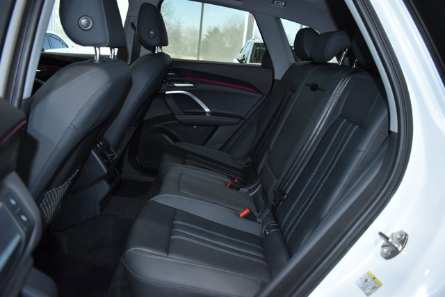Used 2025 Audi Q5 Premium Plus w/ Premium Plus image 29