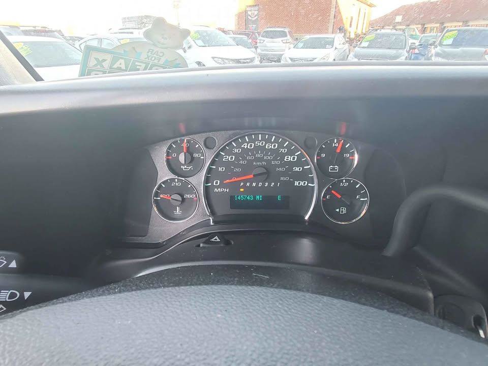 Used 2013 Chevrolet Express 1500 AWD w/ Power Package image 10