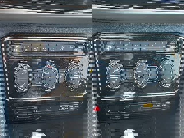 Used 2022 Volkswagen Atlas SE image 18