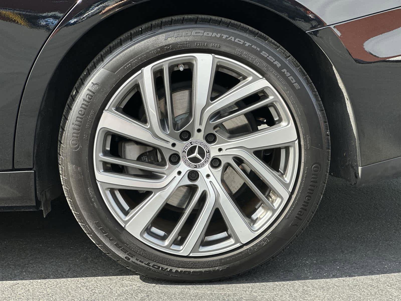 Used 2024 Mercedes-Benz E 350 4MATIC Sedan image 9