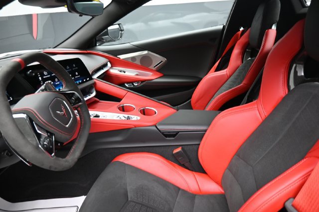 Used 2026 Chevrolet Corvette Stingray Preferred Conv RWD image 17