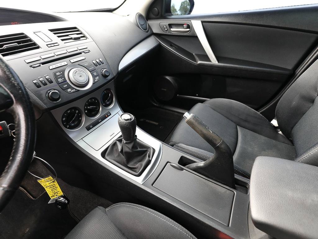Used 2010 MAZDA MAZDA3 s Sport FWD image 21