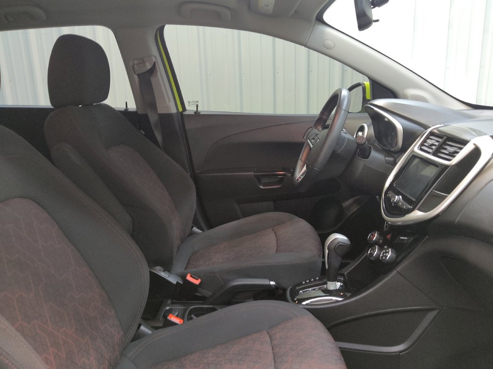 Used 2019 Chevrolet Sonic LT w/ Convenience Package FWD image 21