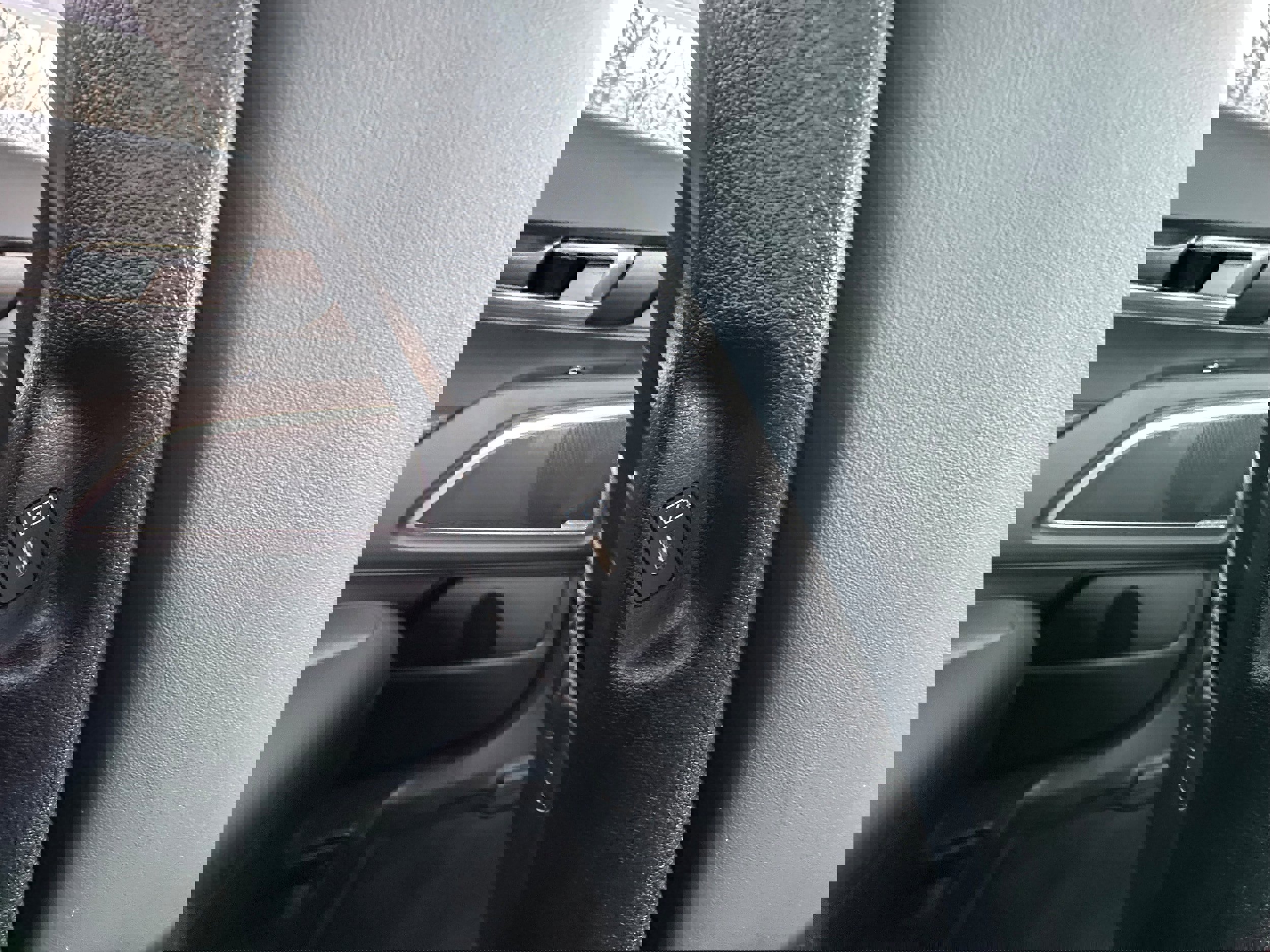 New 2025 Kia Telluride S image 20