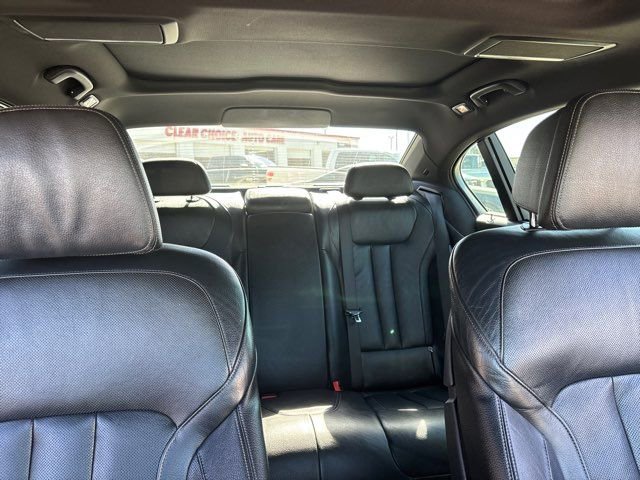 Used 2019 BMW 740e xDrive w/ Executive Package AWD/4WD image 69