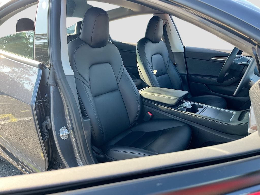 Used 2022 Tesla Model 3 Long Range AWD/4WD image 26