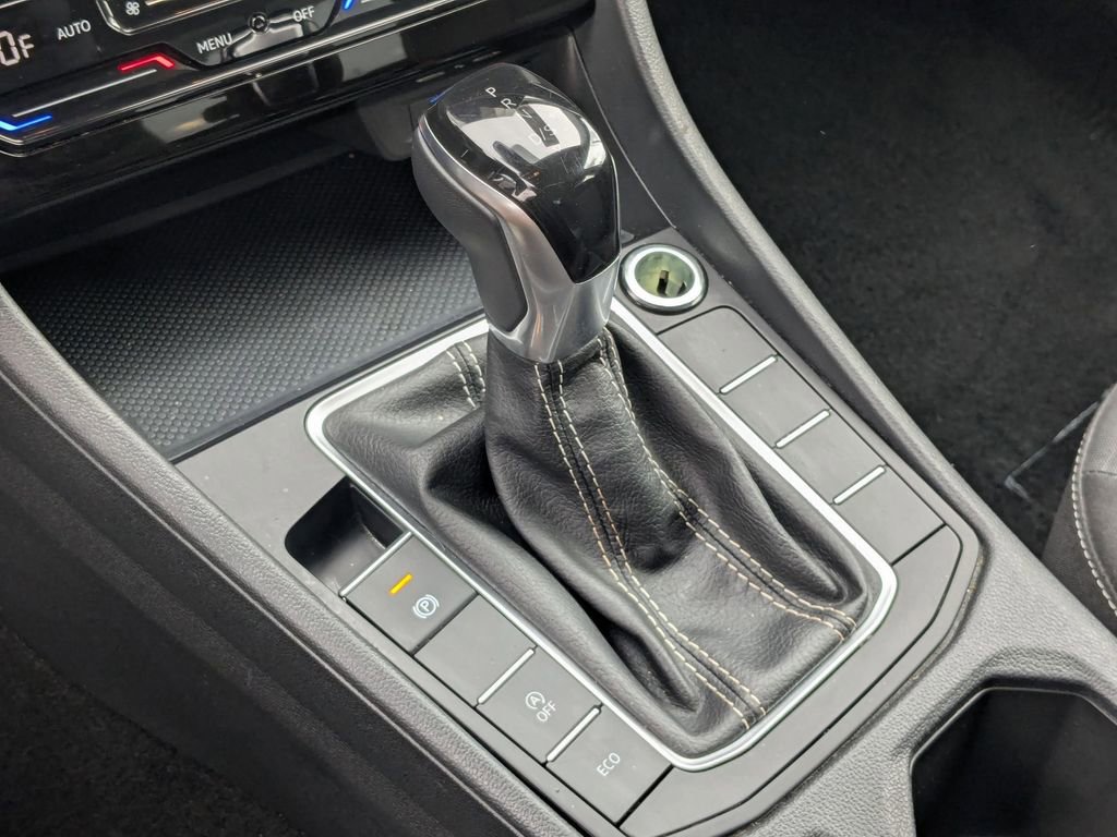 Used 2025 Volkswagen Jetta S image 22
