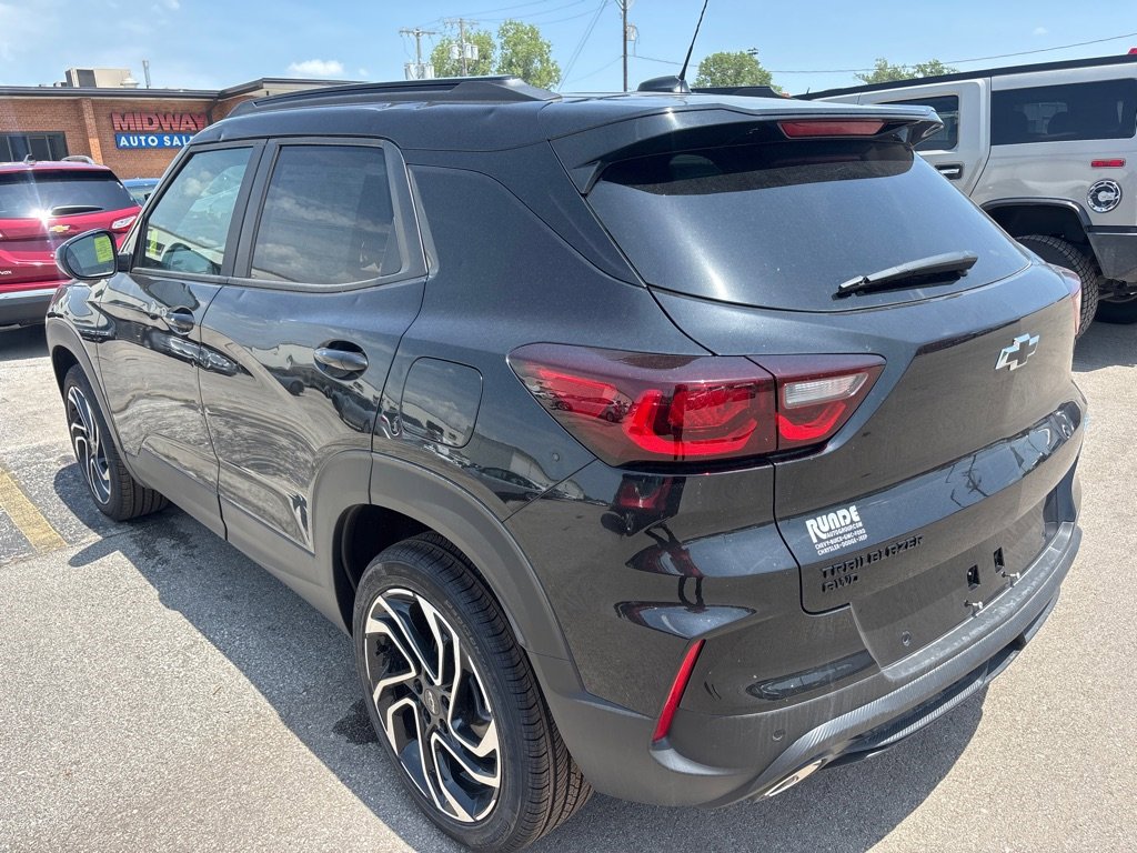 Used 2025 Chevrolet TrailBlazer RS w/ Convenience Package image 10