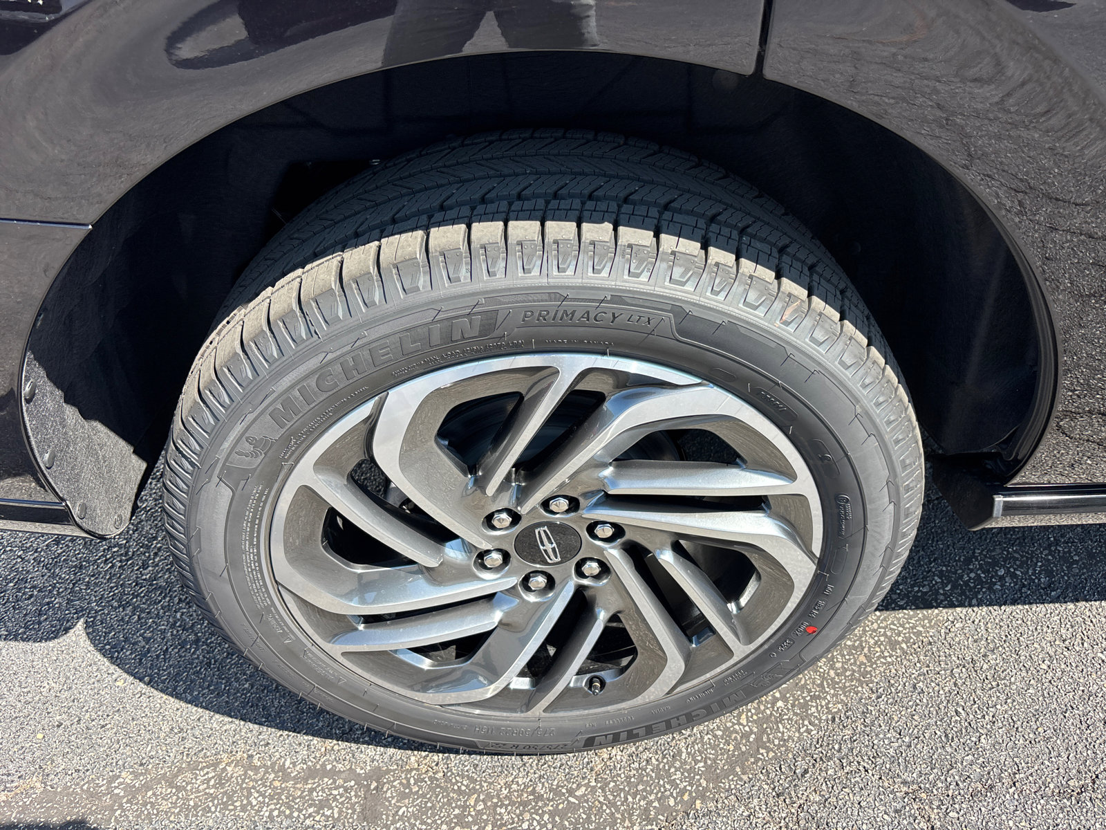 New 2025 Lincoln Navigator Reserve image 10