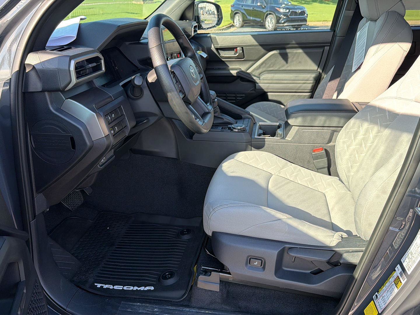 New 2026 Toyota Tacoma SR5 AWD/4WD image 10