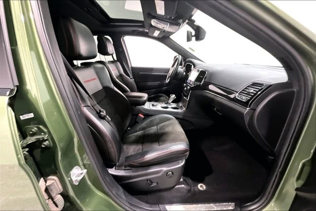 Used 2020 Jeep Grand Cherokee Trailhawk w/ Premium Lighting Group image 26