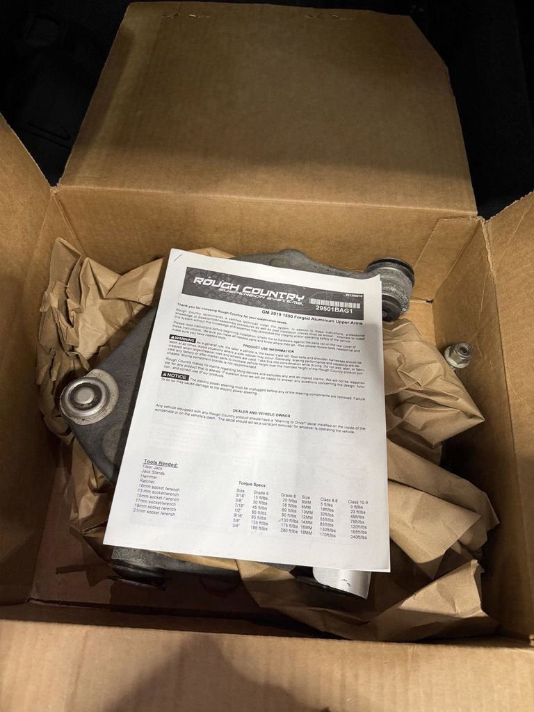 Used 2024 GMC Sierra 1500 AT4 w/ Technology Package image 19