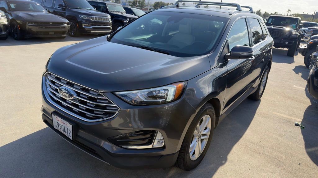 Used 2019 Ford Edge SEL w/ Equipment Group 201A image 3