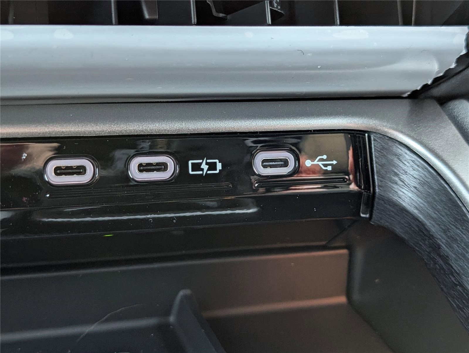 New 2026 Lexus TX 500h AWD image 27