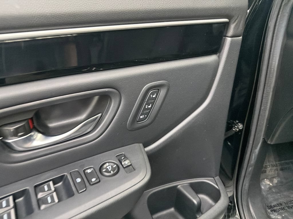 Used 2023 Honda Pilot EX-L image 12