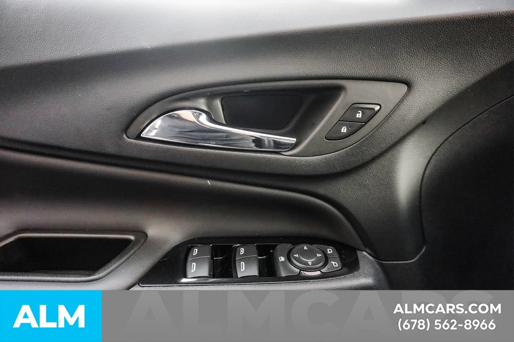Used 2023 Chevrolet Equinox Premier FWD image 47