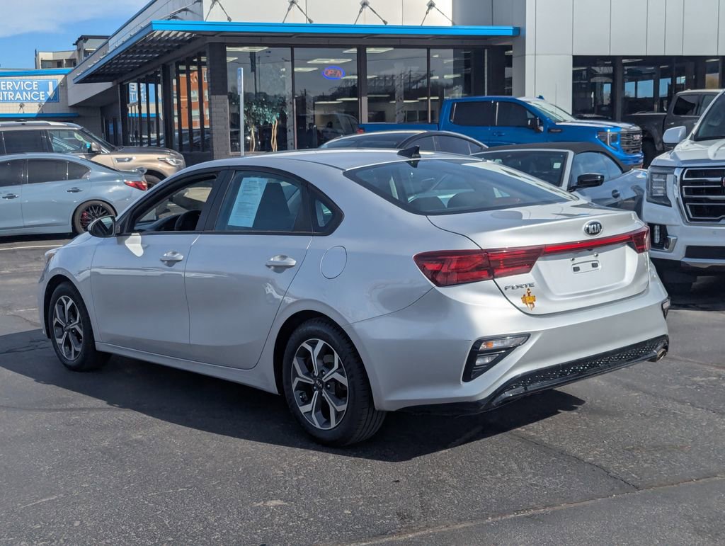 Used 2021 Kia Forte LXS FWD image 7