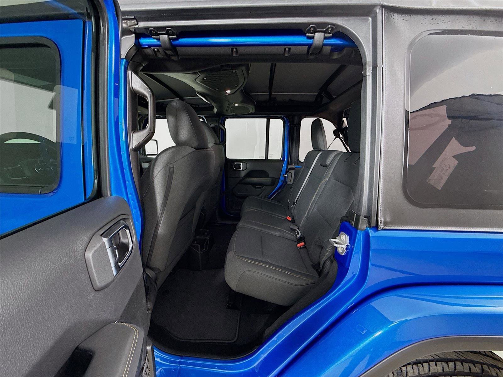 New 2025 Jeep Wrangler Sahara w/ Technology Group image 24